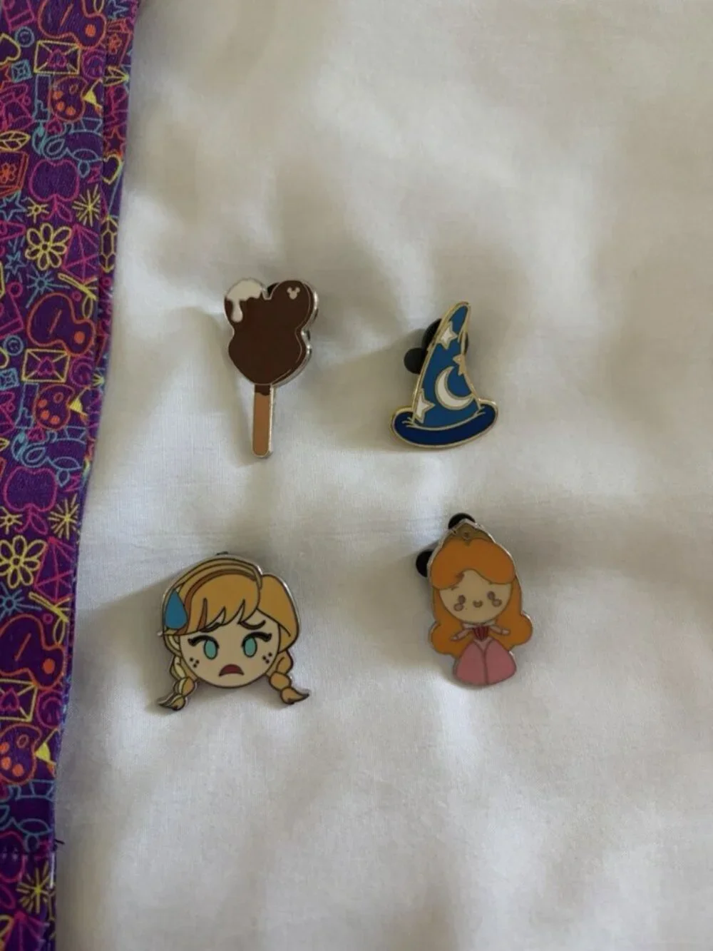 Disney Lanyard With 4 Pins Anna Sleeping Beauty Mickey Fantasia